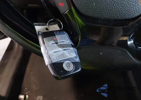 2017 Kia Forte S из США, поврежденный, VIN 3KPFL4A76HE060002